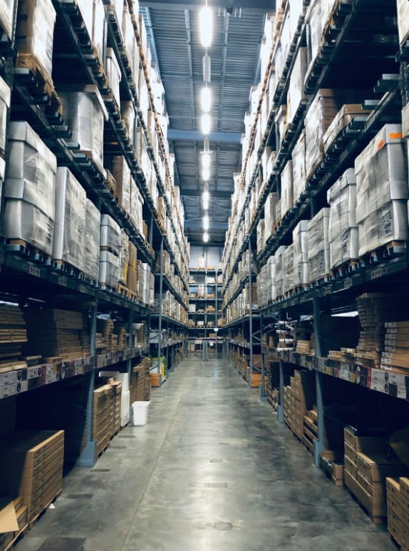 Entrepôt avec LED industriel